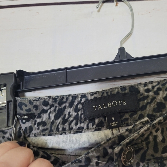 Talbots Signature Gray Leopard Print Pants Size 4 - Picture 4 of 4